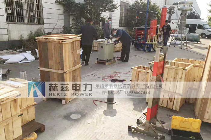 1000kVA/500KV变频串联谐振出厂调试